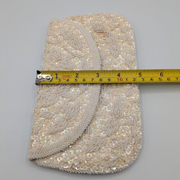 Vintage 1950s/60s Beaded Sequin Clutch, Handmade in British Hong Kong - Picture 9 of 11